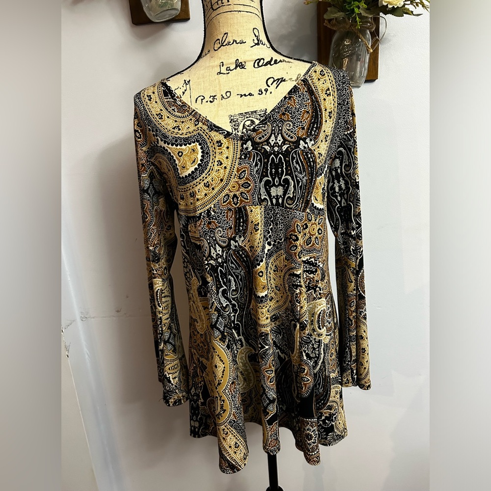 Monroe & main blouse‎ paisley print lightweight bohemian hippie effortless chic